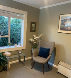 Peaceful, Cosy Counselling Room for Rent
