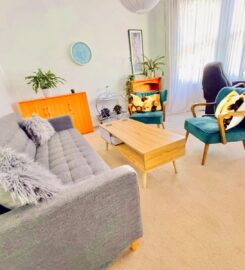 Beautiful rooms for rent in established Ponsonby practice