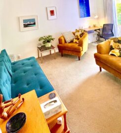 Beautiful rooms for rent in established Ponsonby practice